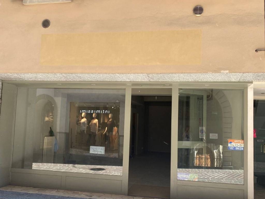 Immobile a Clusone in Via Domenico Carpinoni, 9 - Foto 3