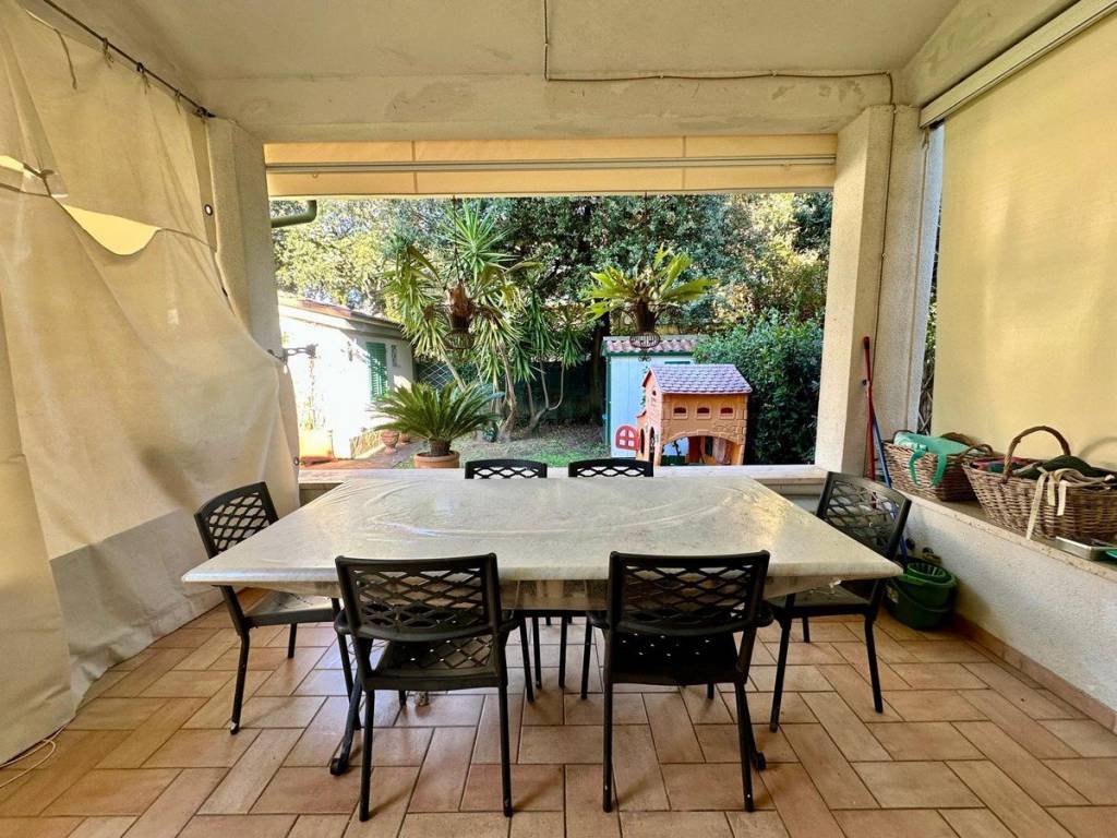 Appartamento a Pietrasanta in Via Ludovico Ariosto - Foto 3