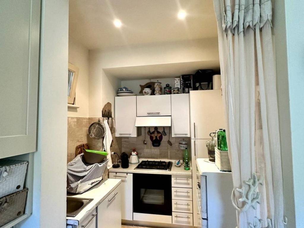 Appartamento a Pietrasanta in Via Ludovico Ariosto - Foto 5
