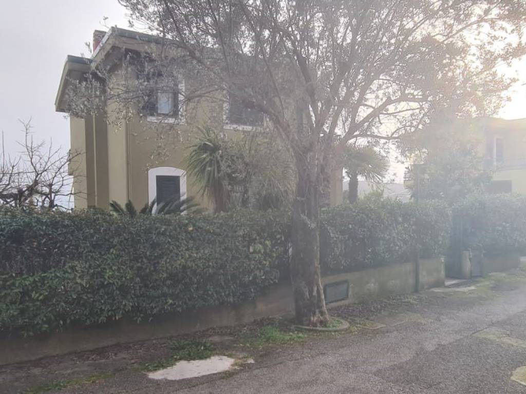 Villa a San cipriano picentino in Via Tora di Filetta - Foto 2