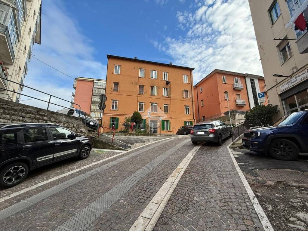 Box / garage a Potenza in DISCESA SAN GERARDO, 45 - Foto 2