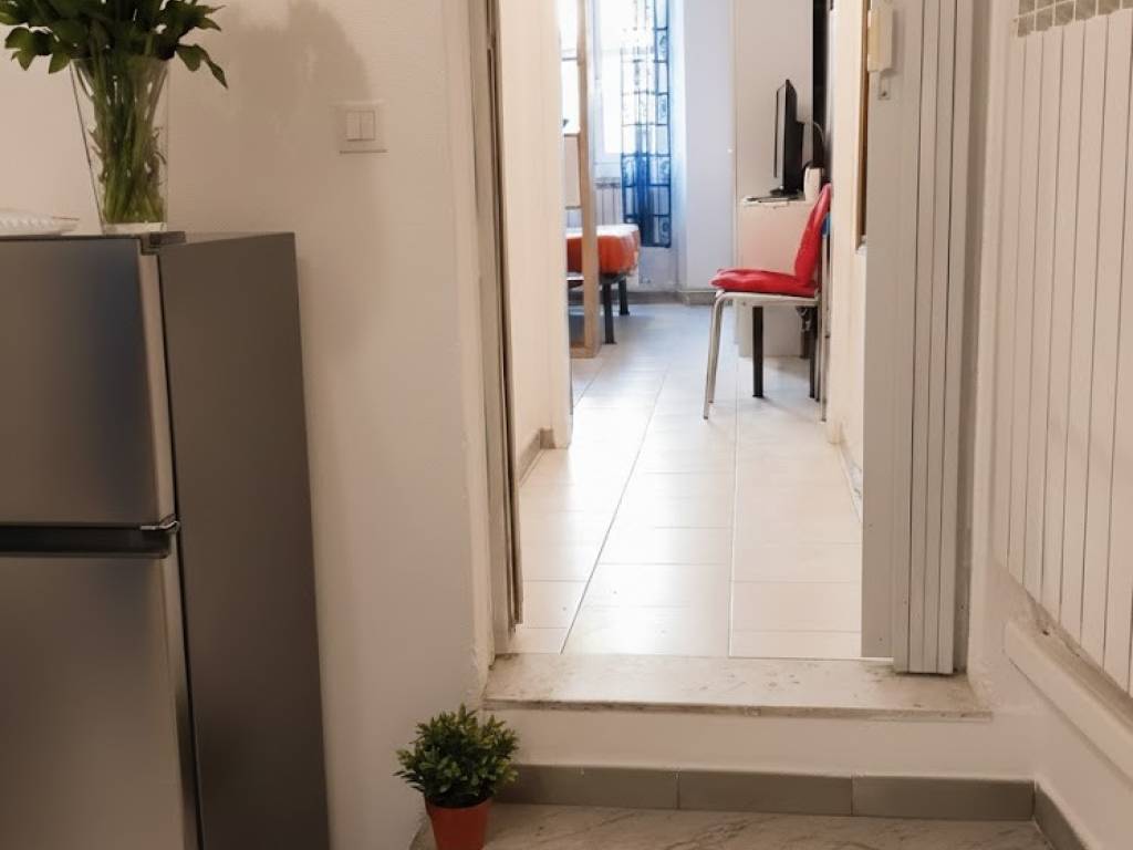 Appartamento a Imperia in Via Gustavo Strafforello, 25 - Foto 3