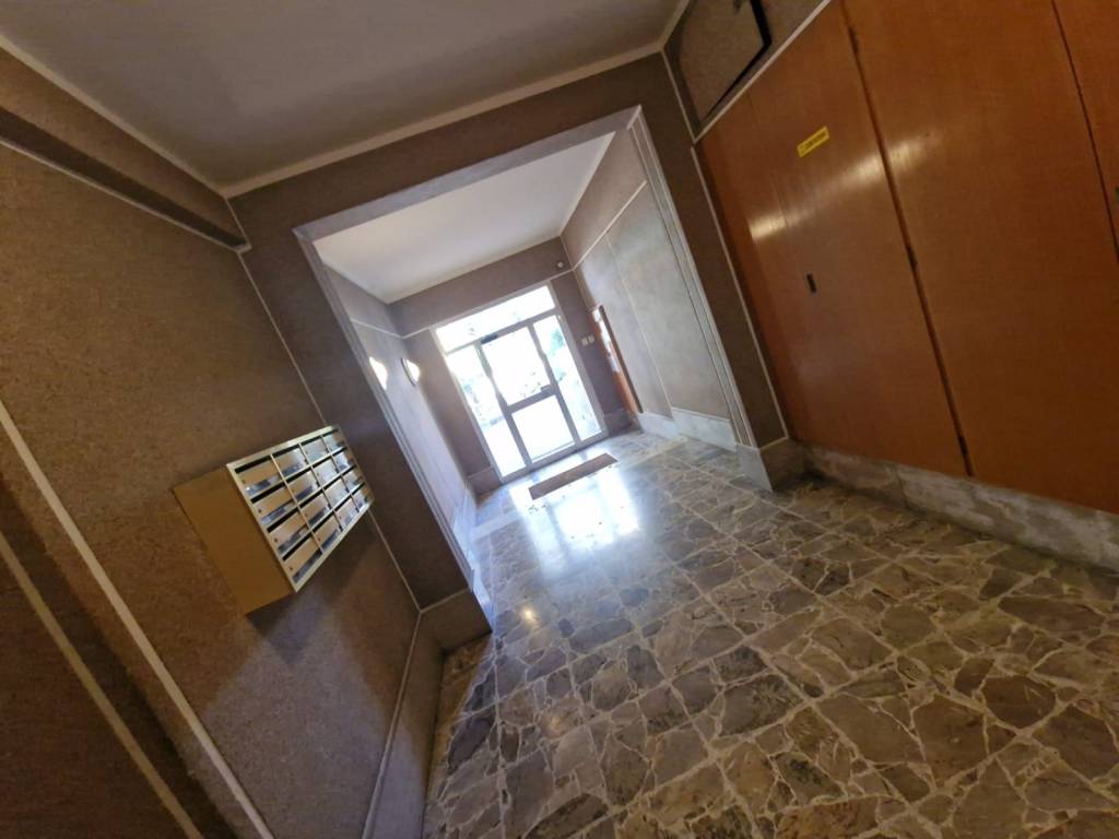 Appartamento a Trieste in Via Bernardo Benussi, 8 - Foto 2