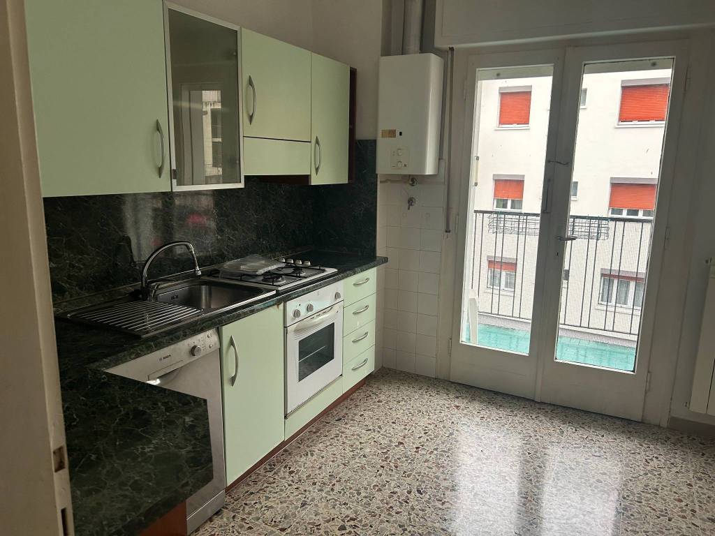 Appartamento a Trieste in Via Bernardo Benussi, 8 - Foto 5