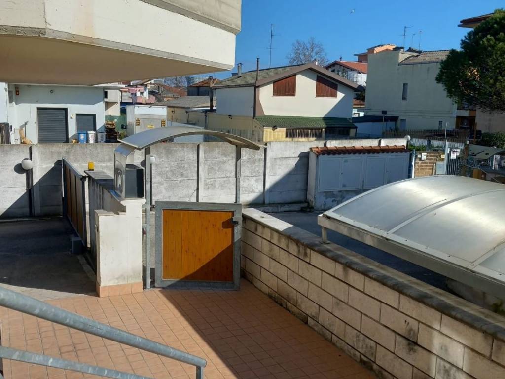Attico / mansarda a Pescara in Via Tiburtina Valeria - Foto 3