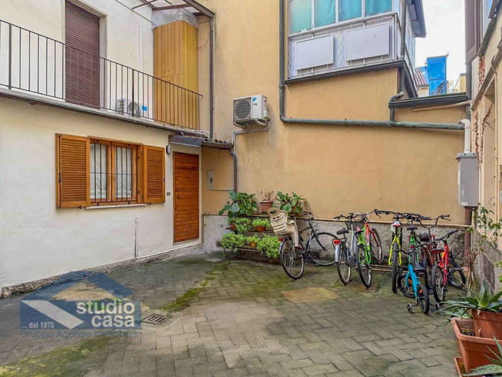 Appartamento a Lodi in VIA SANTA MARIA DEL SOLE, 10 - Foto 5