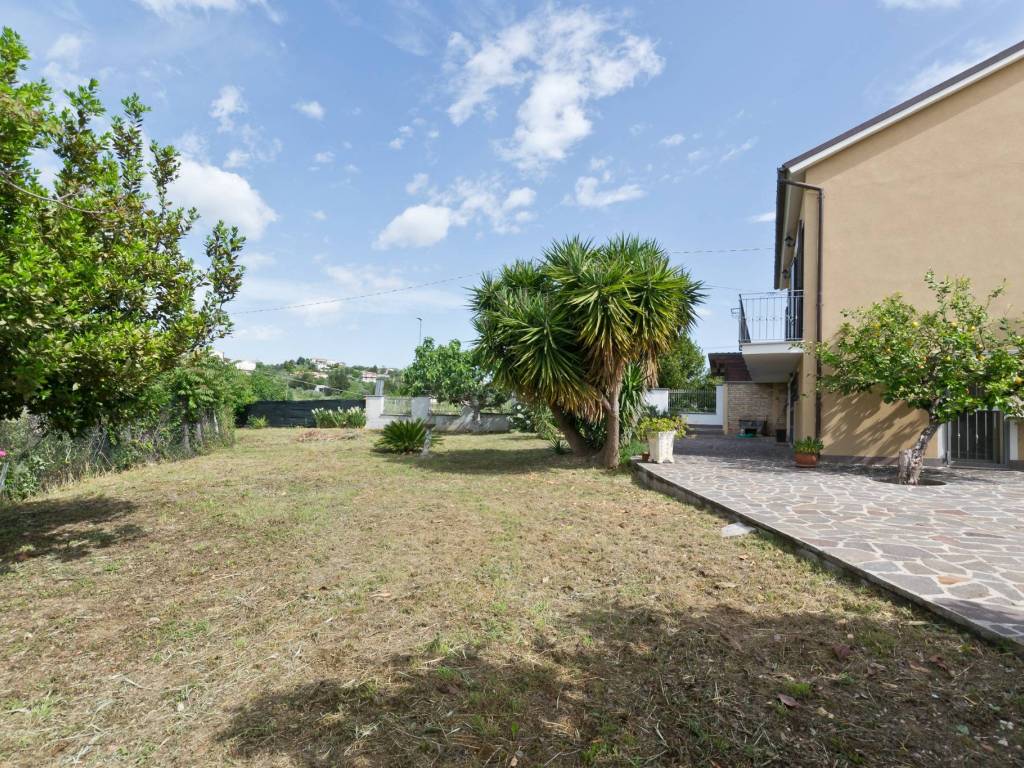 Villa a Spoltore in Via Castellani, 2 - Foto 2