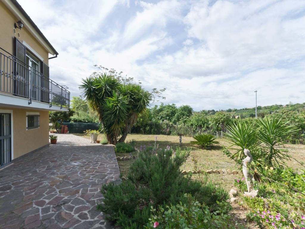 Villa a Spoltore in Via Castellani, 2 - Foto 3