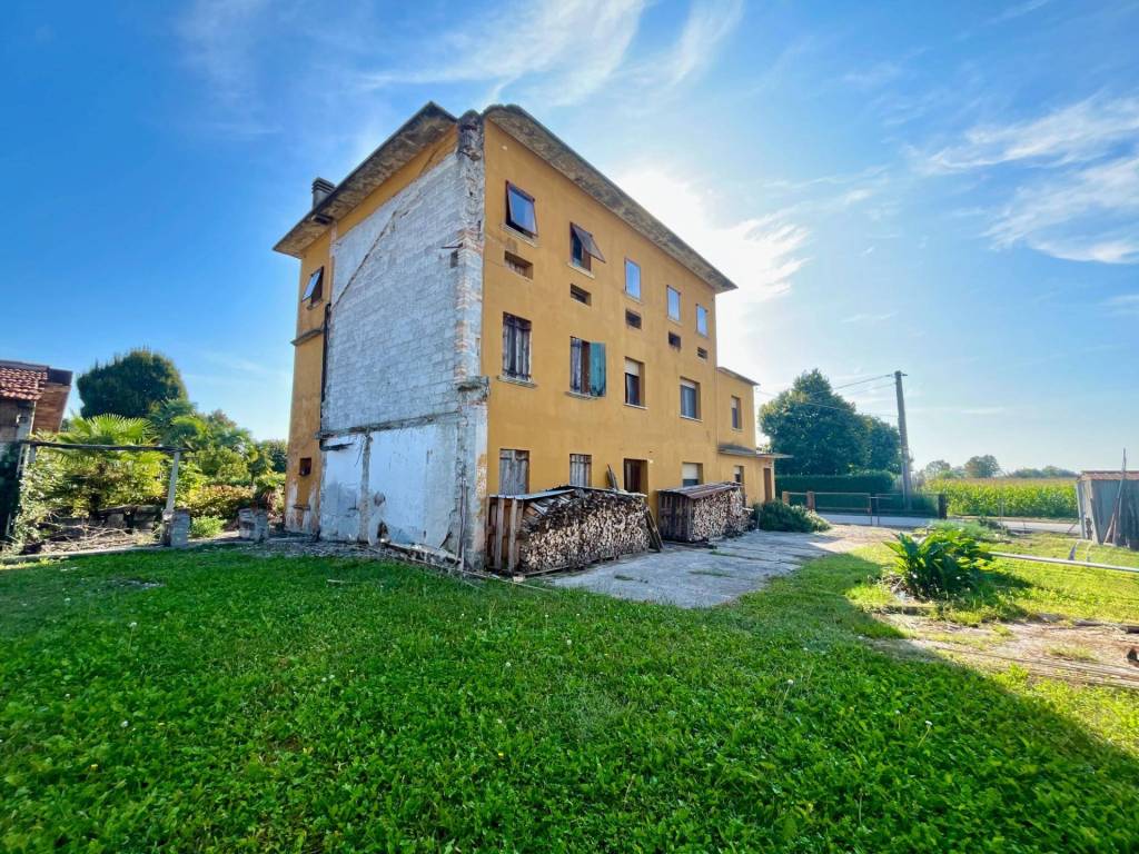 Rustico / casale a Morsano al tagliamento - Foto 2