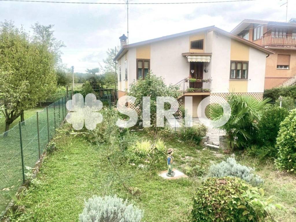 Villa a Sagrado - Foto 2