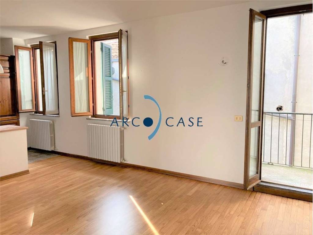 Appartamento a Crema in Piazza Monsignor Madeo - Foto 4