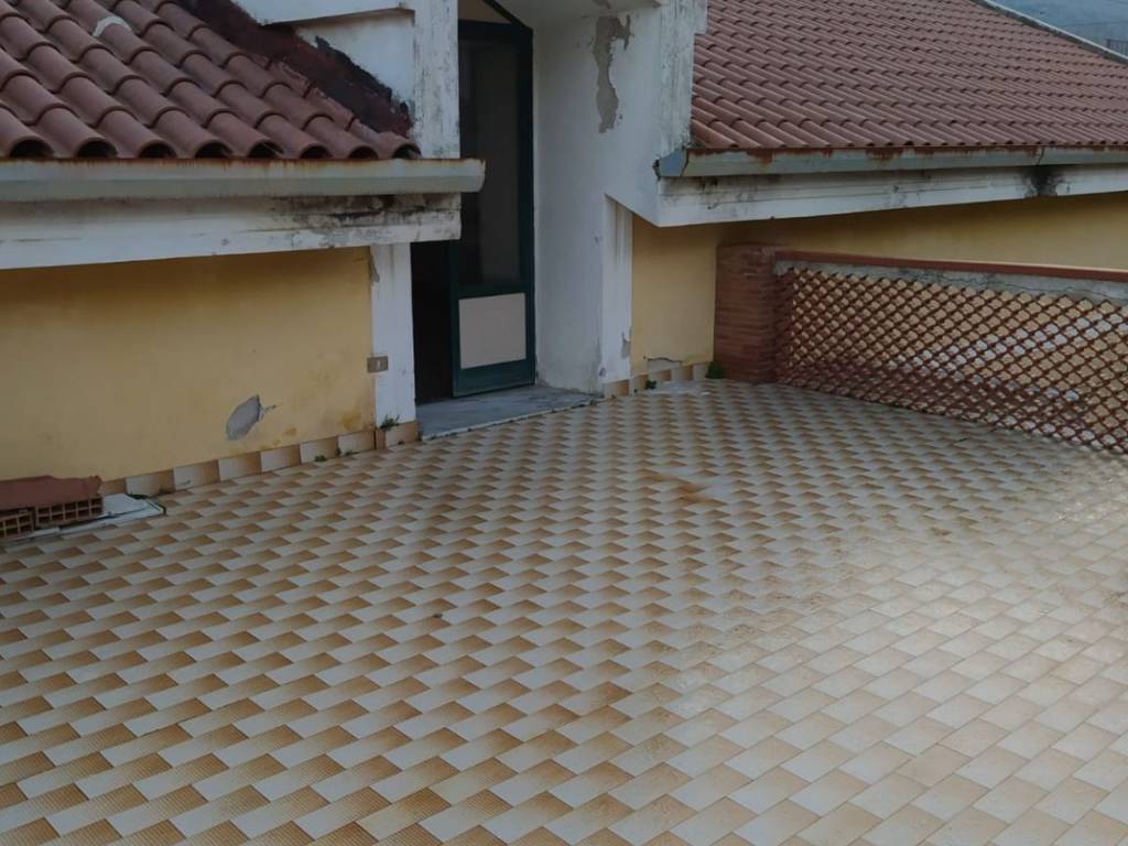 Appartamento a San cipriano picentino in Via Roma, 2 - Foto 3