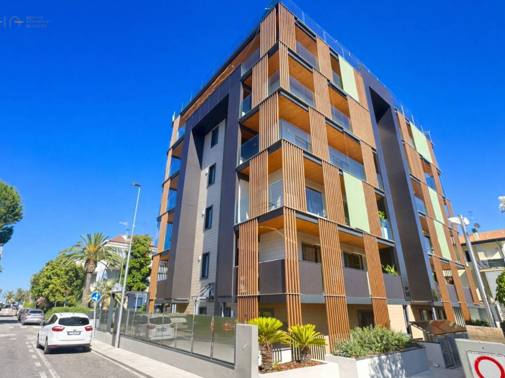 Appartamento a San benedetto del tronto in Via E. Duse, 15 - Foto 2