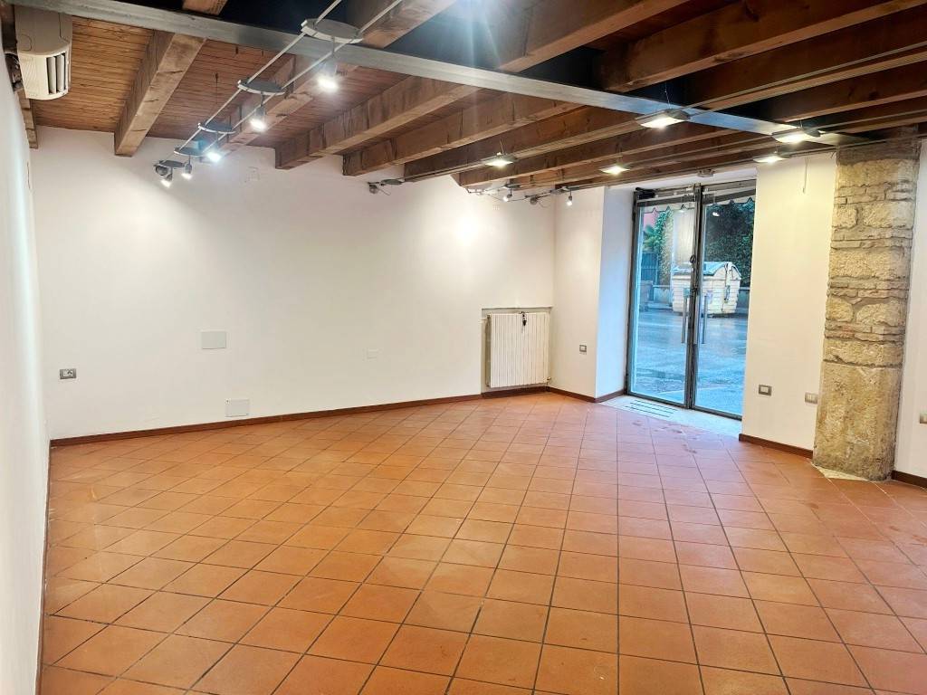 Palazzo / stabile a Verona in Via Goffredo Mameli - Foto 4