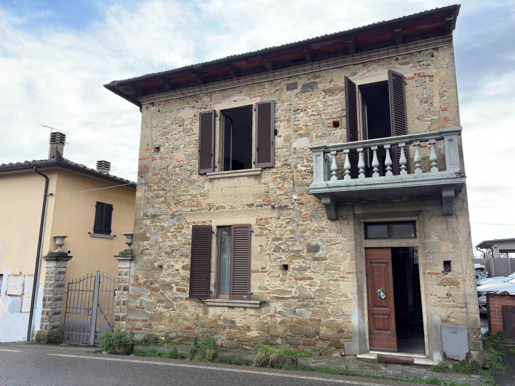 Villa a Arezzo in Via Setteponti - Foto 2