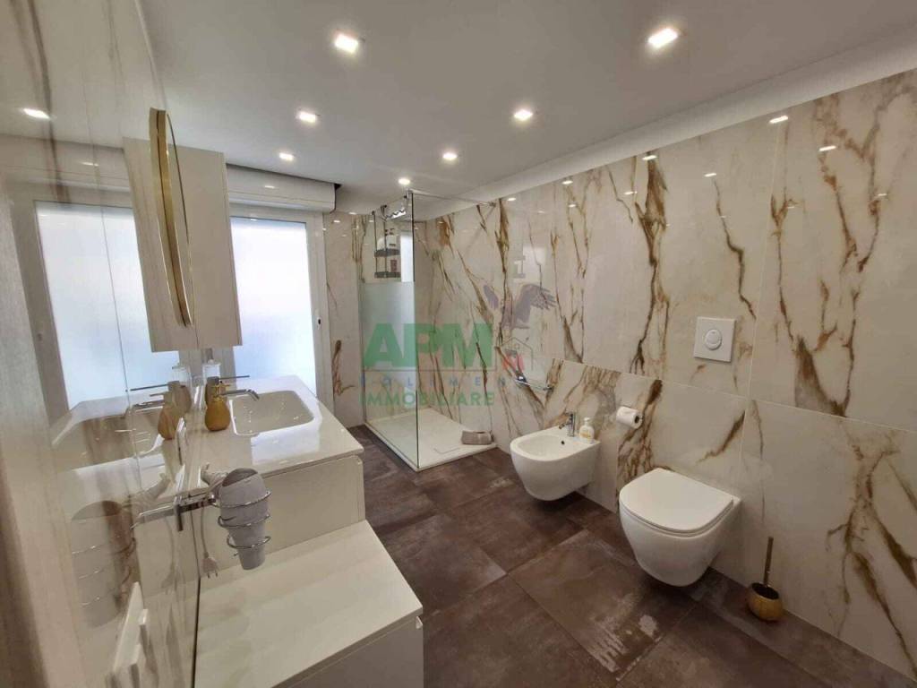 Attico / mansarda a Reggio calabria in via sbarre inferiori, 421 - Foto 4