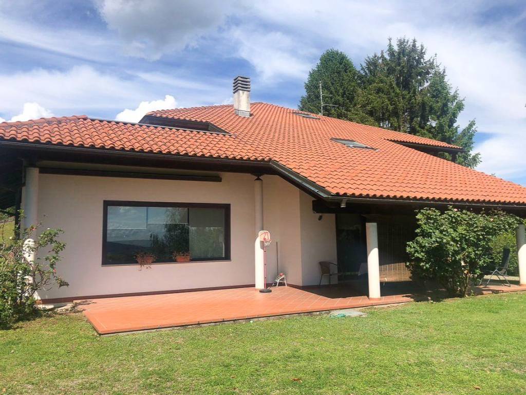 Villa a Biella in Via Giovanni Battista Costanzo - Foto 4