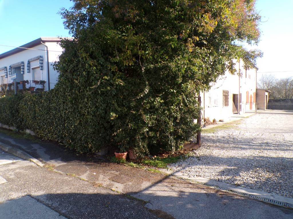 Villa a Ostellato in Via Don Minzoni - Foto 5