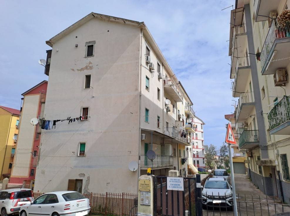 Appartamento a Crotone in Via Libertà - Foto 3
