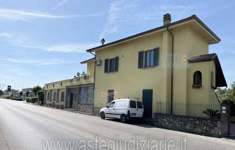 Appartamento a Pescia in via Romana - Foto 3