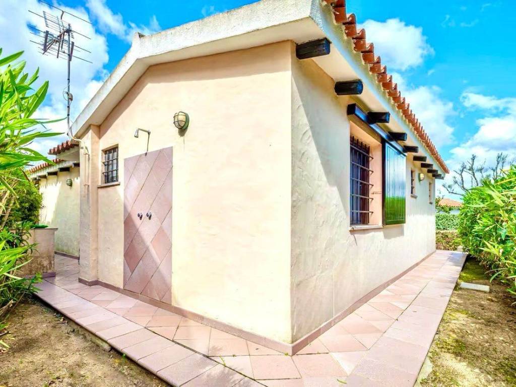 Villa a Arzachena in Via Mucchi Bianchi - Foto 2