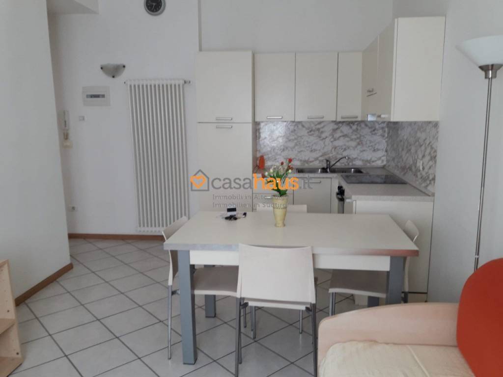 Palazzo / stabile a Bolzano in FIRMIAN / RESCHENSTRAßE - Foto 4