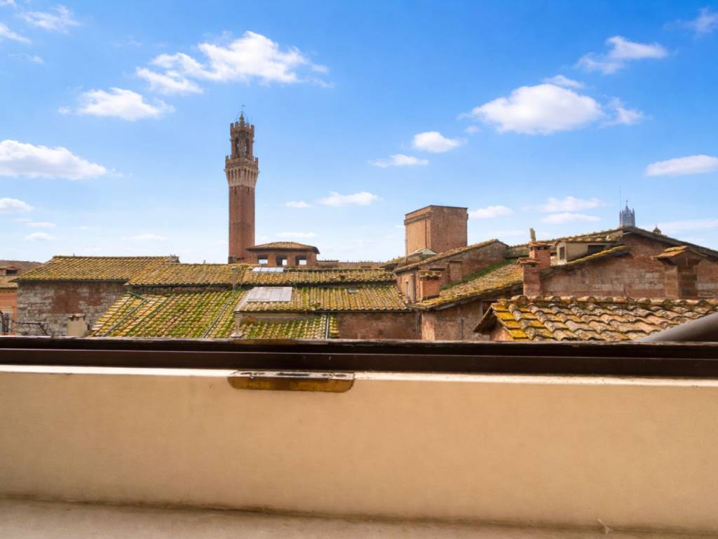 Appartamento a Siena in Piazza Tolomei, , 53100 - Foto 2