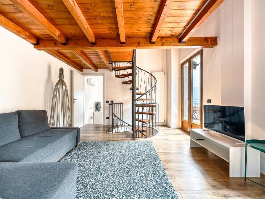 Villa a Oggebbio in via nazionale, n, 56 - Foto 4