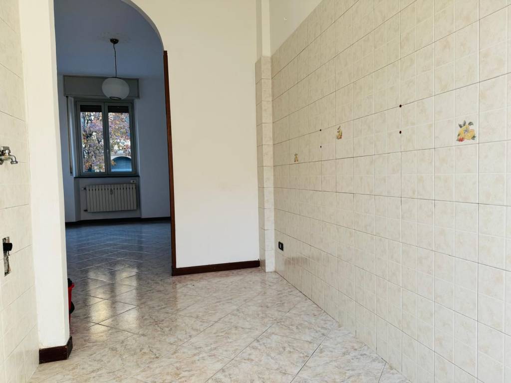 Appartamento a Bollate in Via Pastrengo, 5 - Foto 4