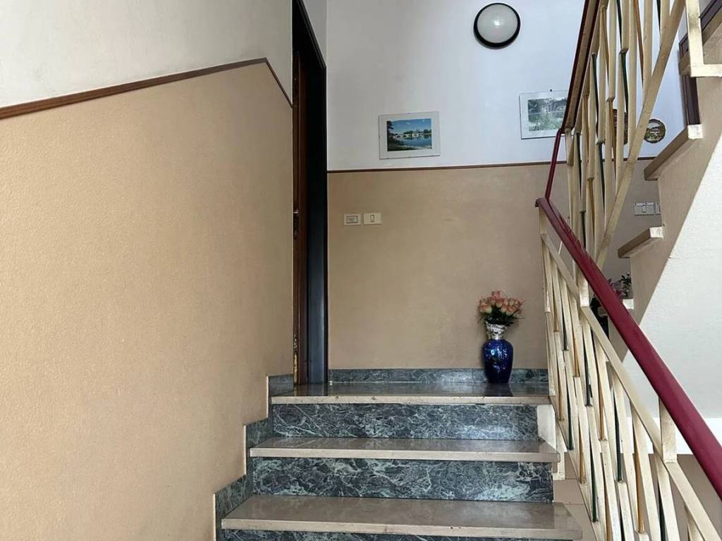 Appartamento a Arezzo in Località Agazzi - Foto 2