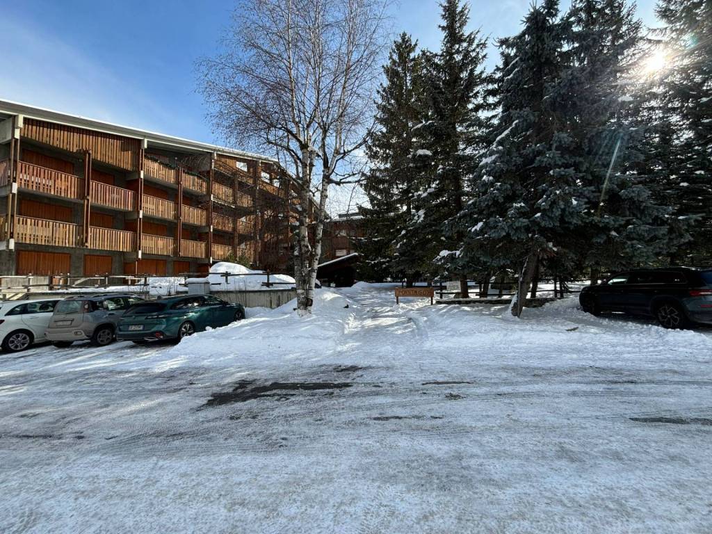 Appartamento a Cesana torinese in viale Generale Sibille, 1 - Foto 2