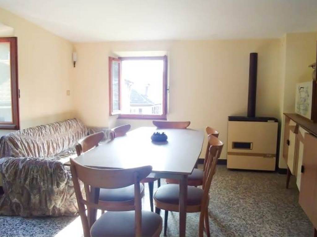 Casa indipendente a Arola in Via Zucca - Foto 2