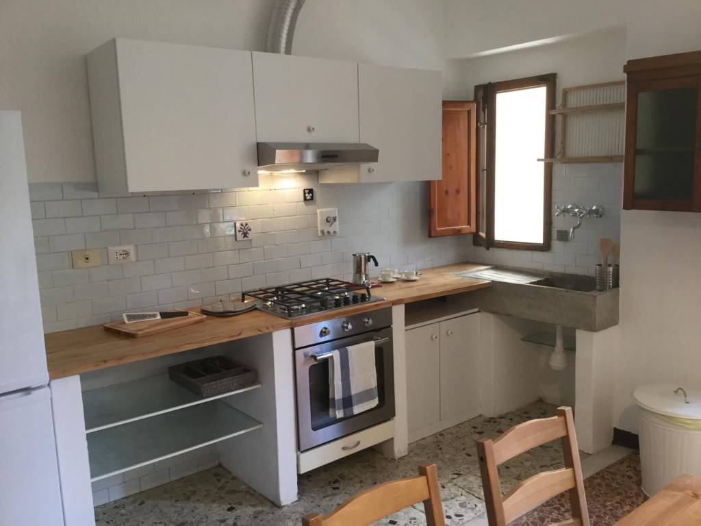 Casa indipendente a Prato in Via Paolo dell'Abbaco - Foto 2
