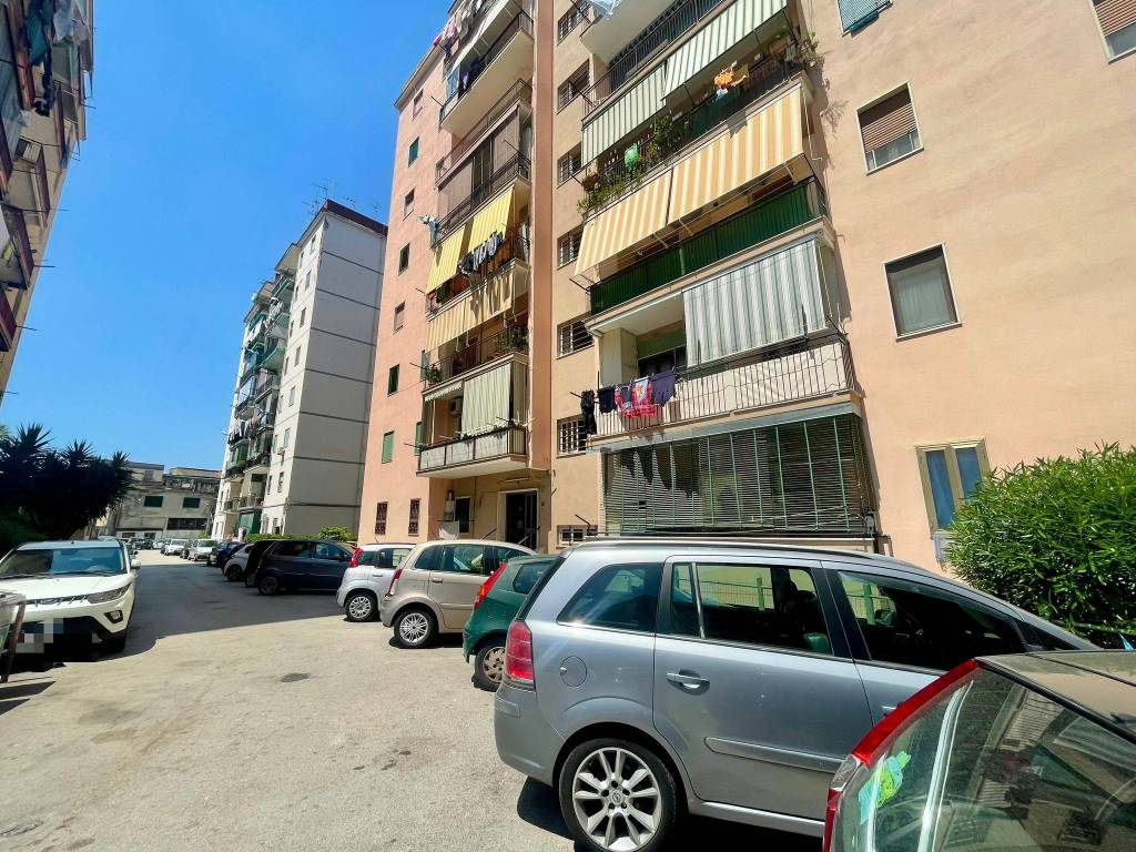 Appartamento a Napoli in Via Bernardo Quaranta - Foto 2