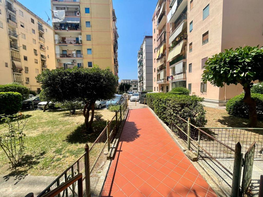 Appartamento a Napoli in Via Bernardo Quaranta - Foto 4
