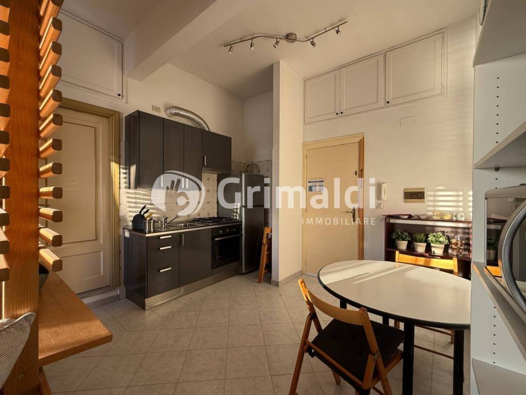 Appartamento a Salerno in Via Gennaro Palermo - Foto 3