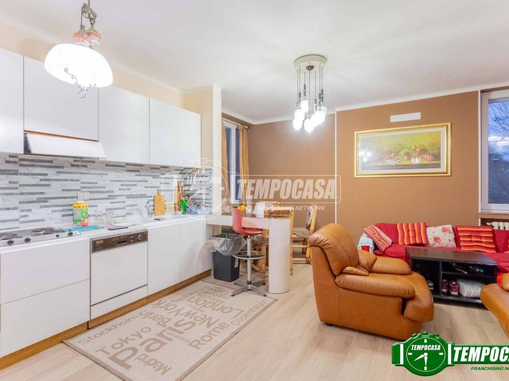 Appartamento a Magenta in Via Zara - Foto 2