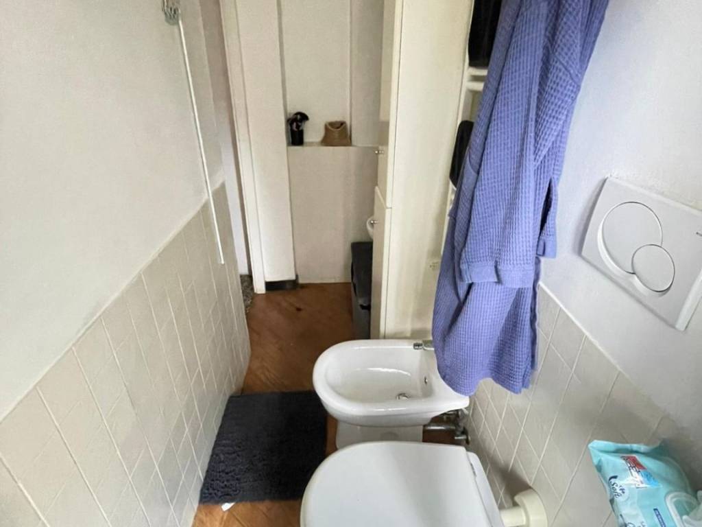 Appartamento a Genova in Via Bolzaneto, 64 - Foto 5