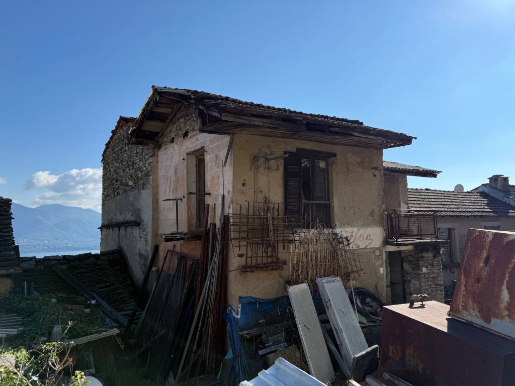 Casa indipendente a Cannero riviera in Frazione Donego, 28 - Foto 3