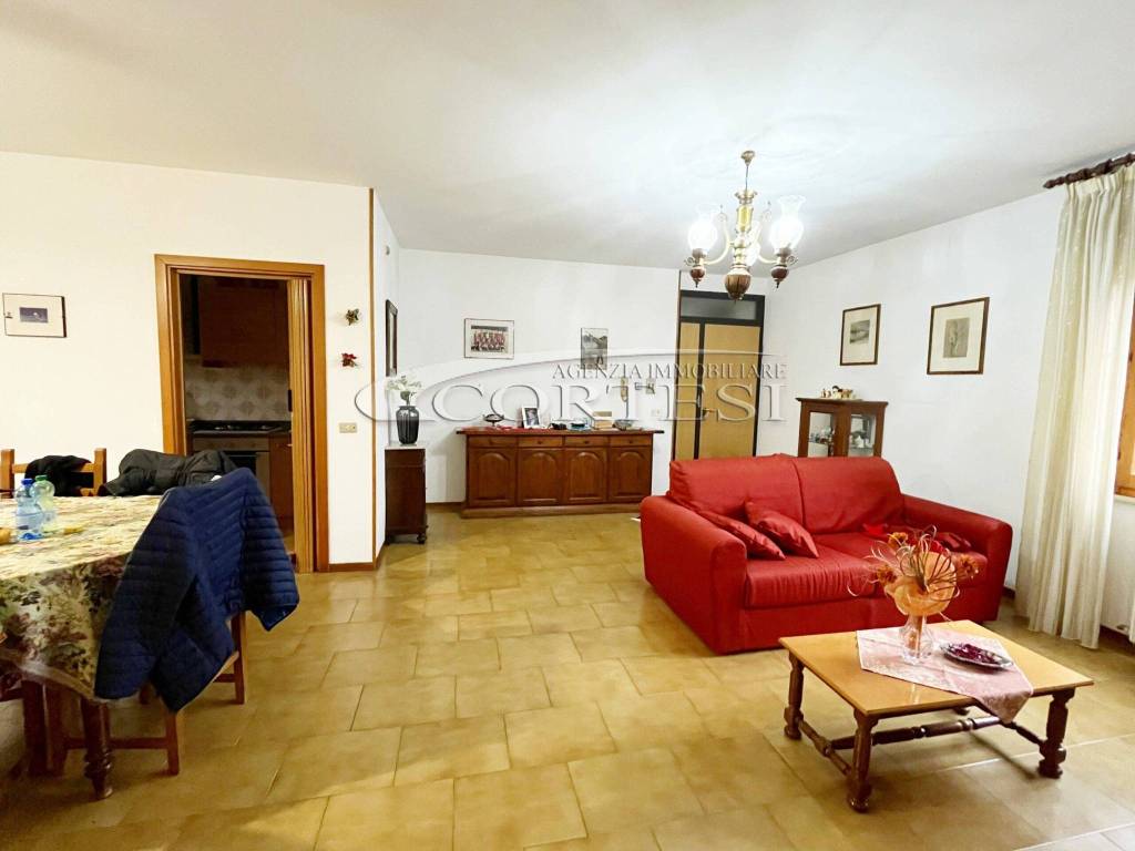 Appartamento a Umbertide in Via John F. Kennedy - Foto 2