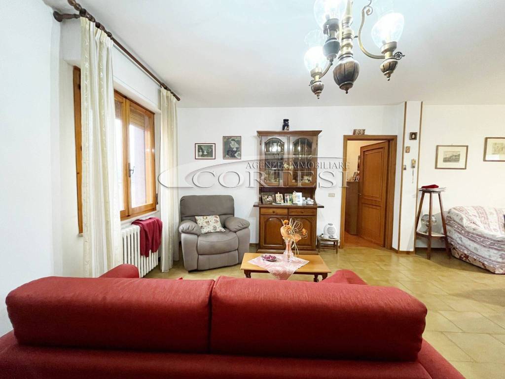 Appartamento a Umbertide in Via John F. Kennedy - Foto 4