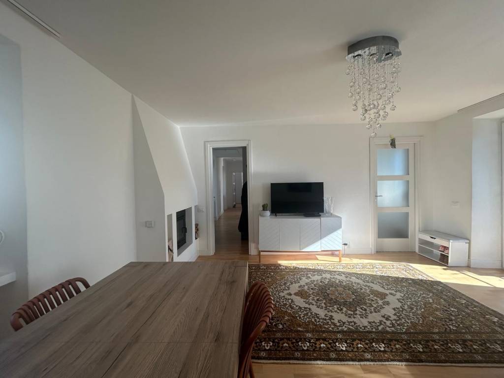 Appartamento a Lesa in Via Sant'Antonio - Foto 2