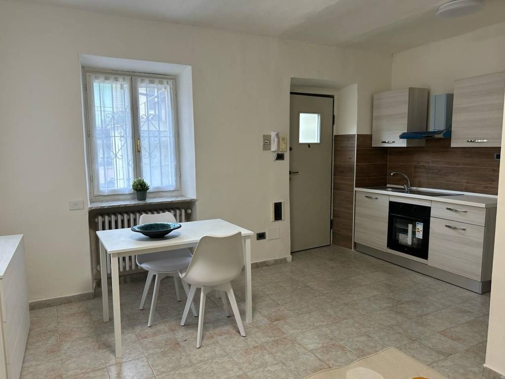Appartamento a Moncalieri in Via Cristoforo Colombo - Foto 4