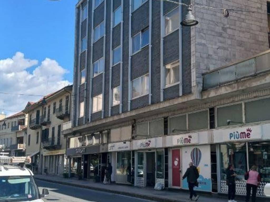 Appartamento a Cuorgnè in Via Torino, 16 - Foto 2