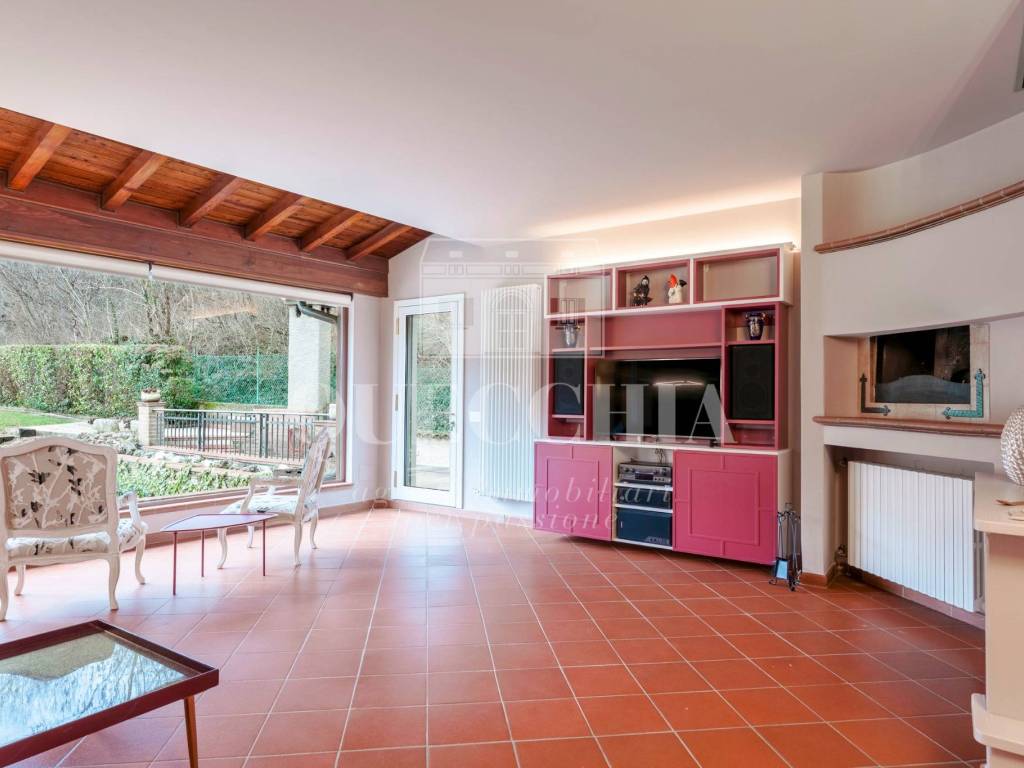 Villa a Castiglione delle stiviere in Via Valle - Foto 2