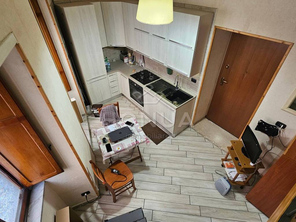 Appartamento a Napoli in Via Beniamino Cesi, 5 - Foto 3