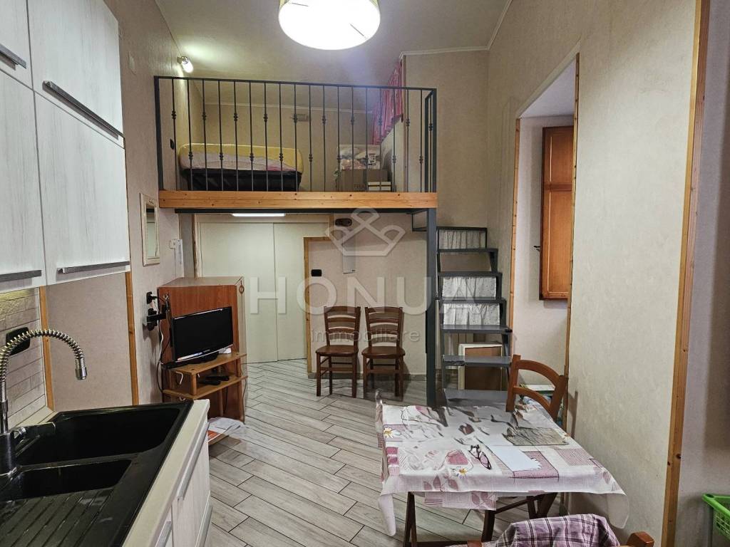 Appartamento a Napoli in Via Beniamino Cesi, 5 - Foto 5