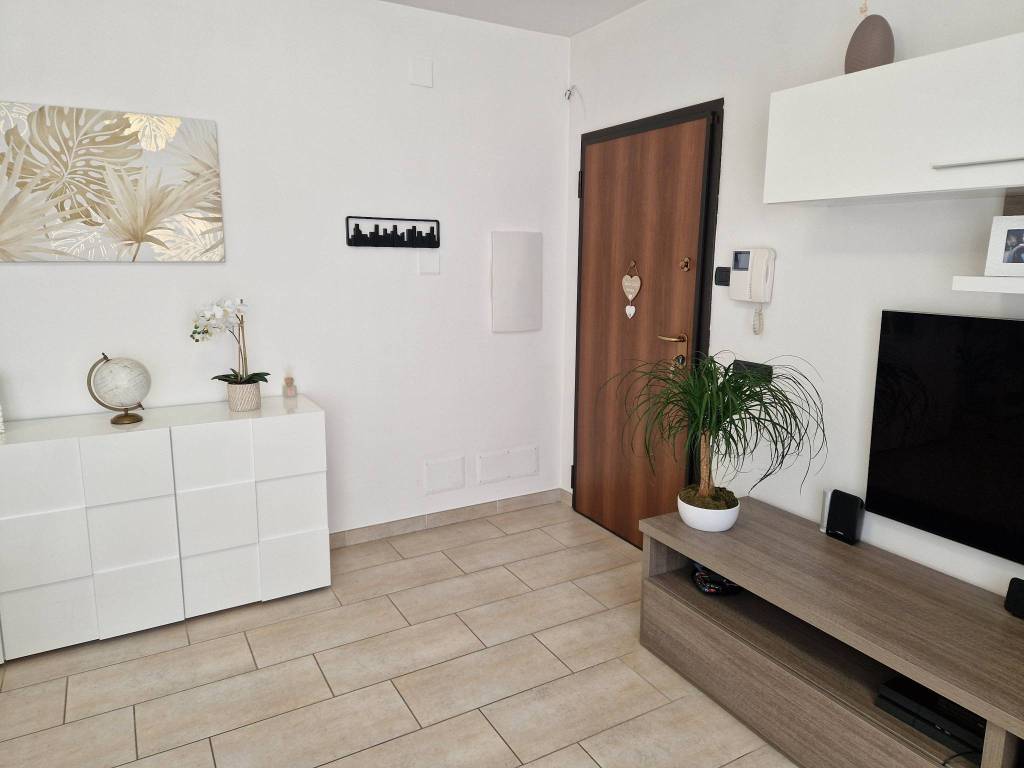 Appartamento a Varese in Via Postumia, 37 - Foto 2