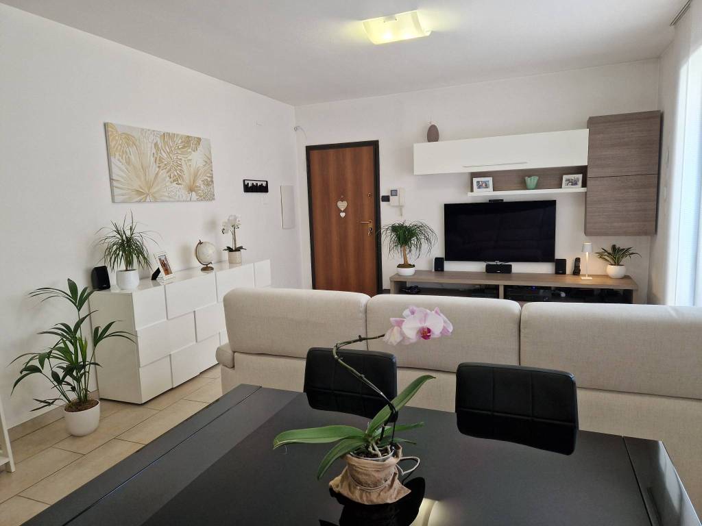 Appartamento a Varese in Via Postumia, 37 - Foto 5