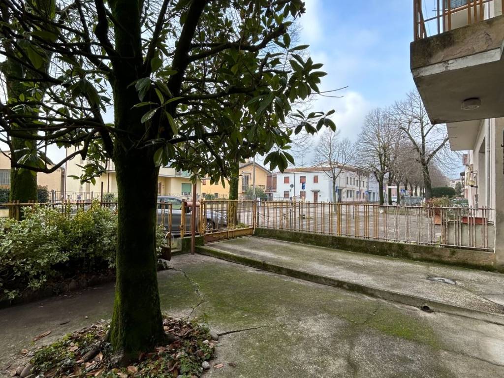 Villa a Quistello in Via Guglielmo Oberdan - Foto 4